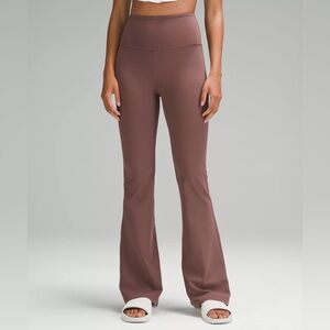 Lululemon Groove Super-High-Rise Flared Pant